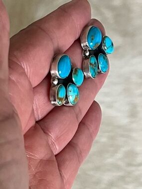 🦋DO NOT PURCHASE ON HOLD GOR ANGEL🦋Navajo Turquoise Cluster Earrings